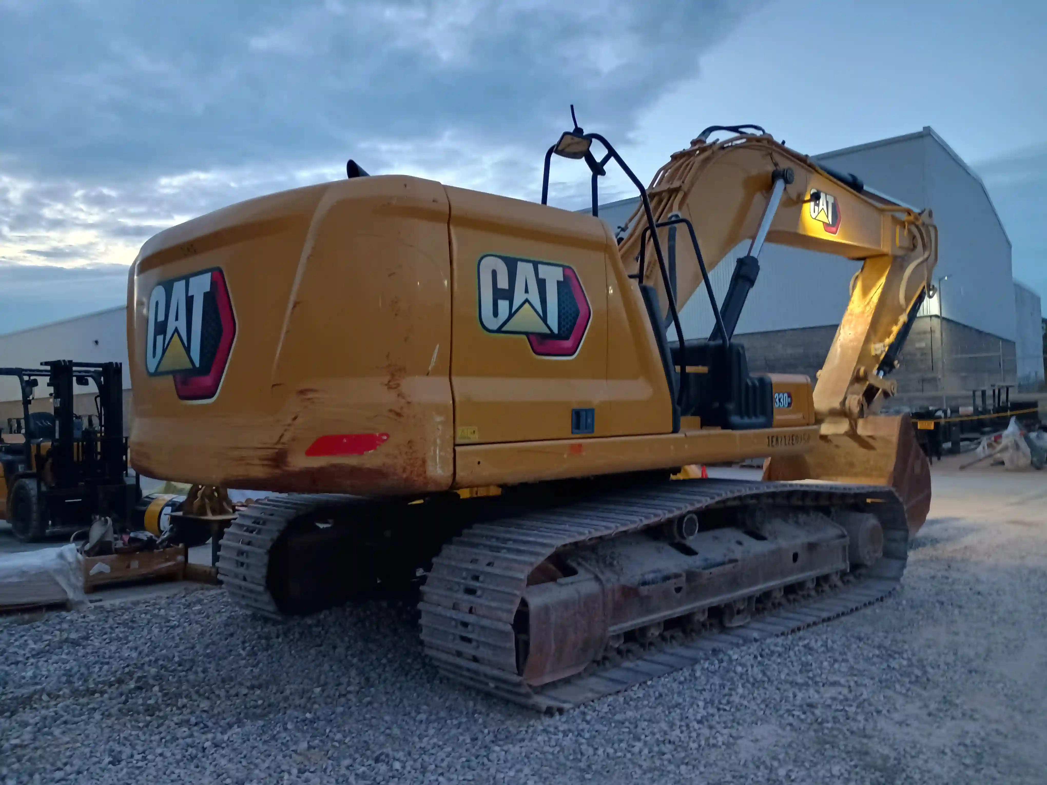 Excavadora usada cat
