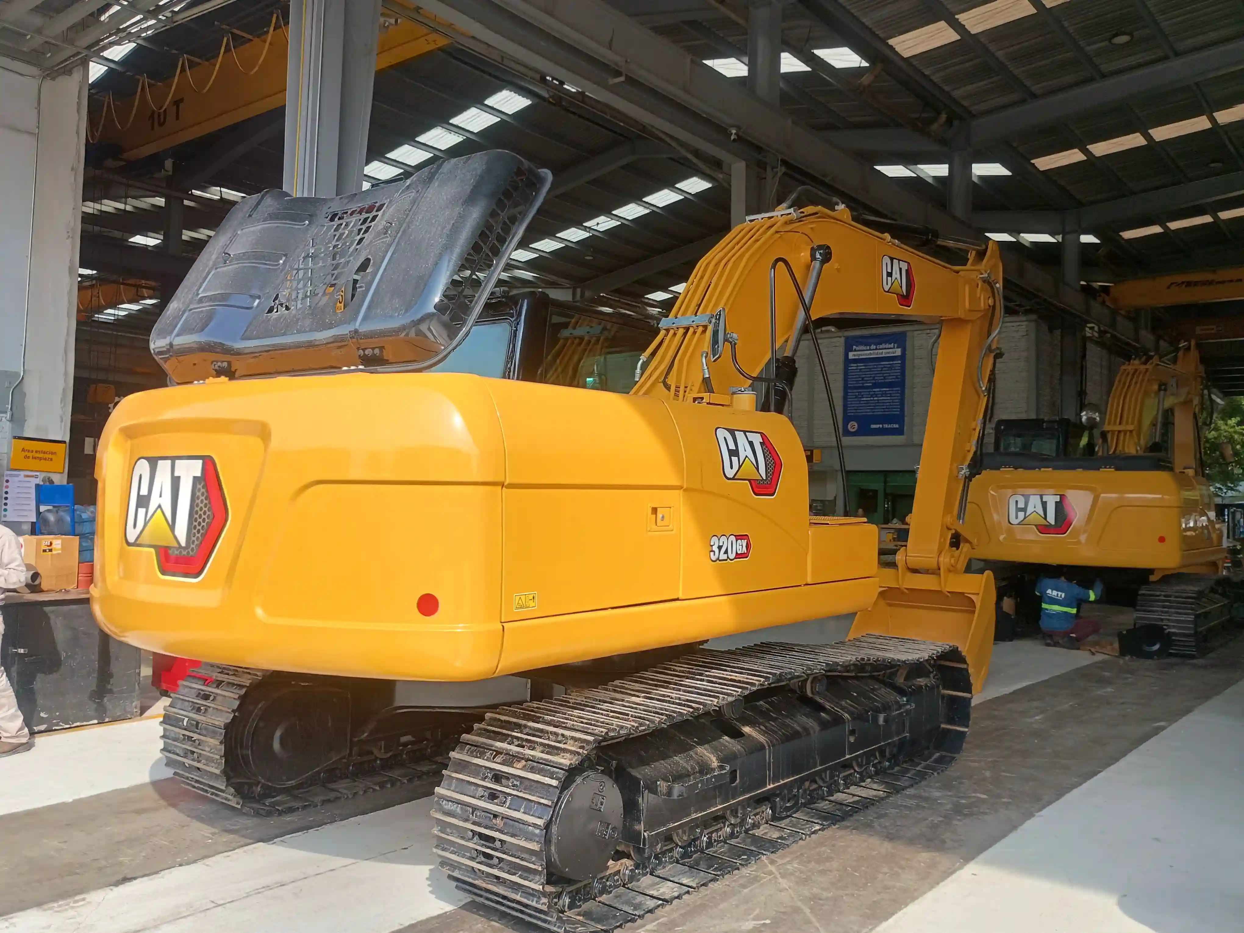 Excavadora usada cat