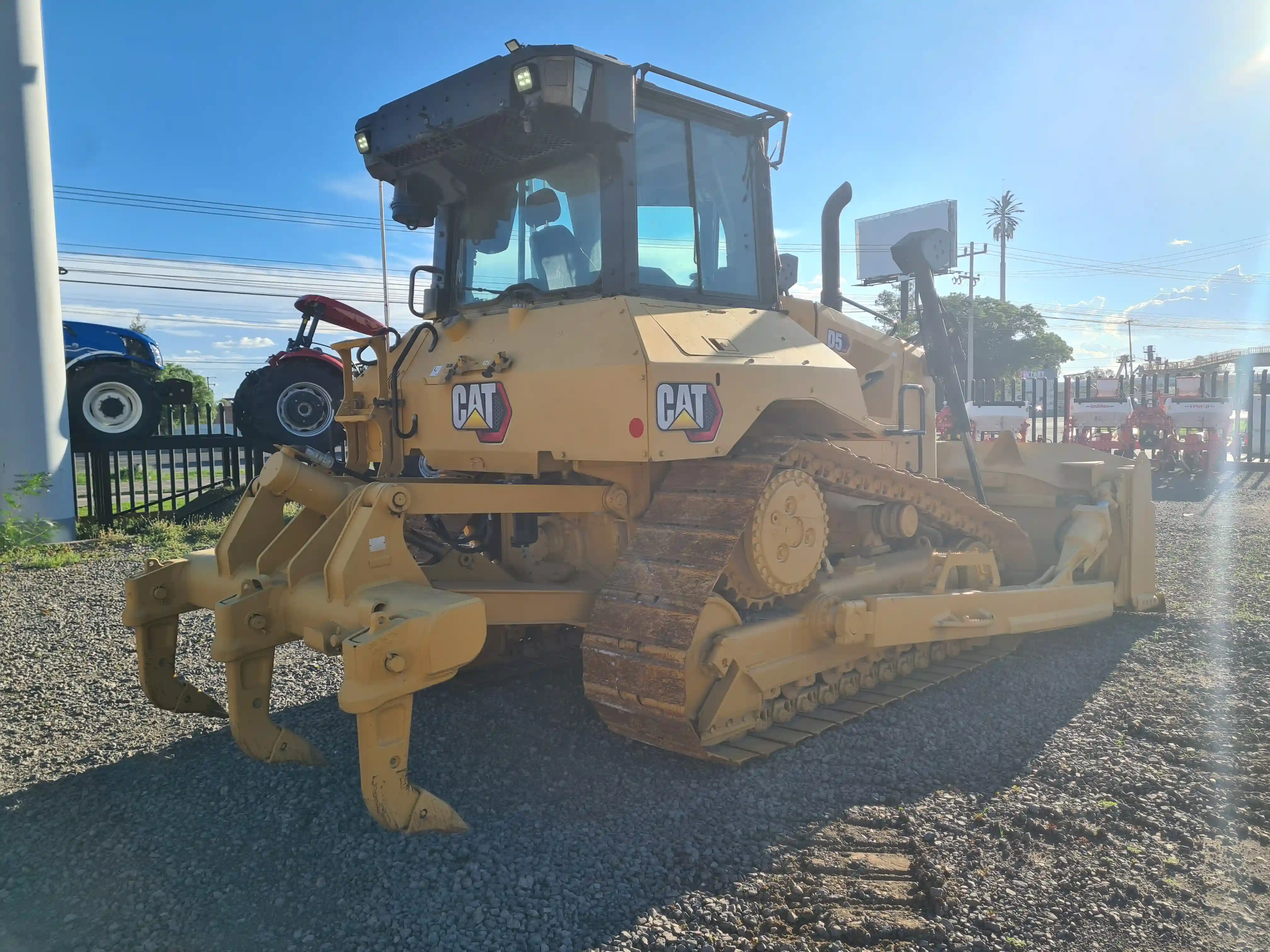 Bulldozer usado cat