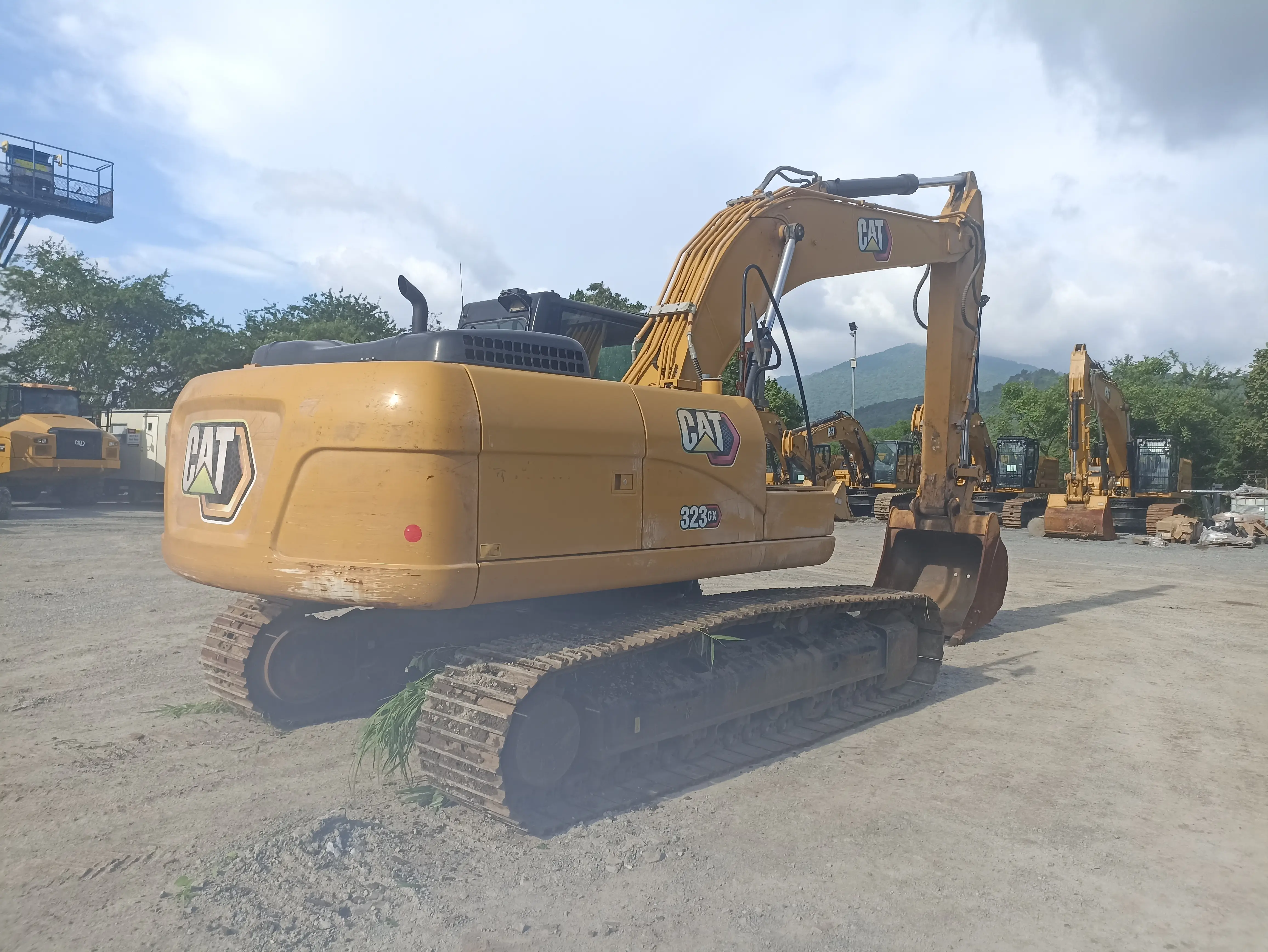 Excavadora usada cat