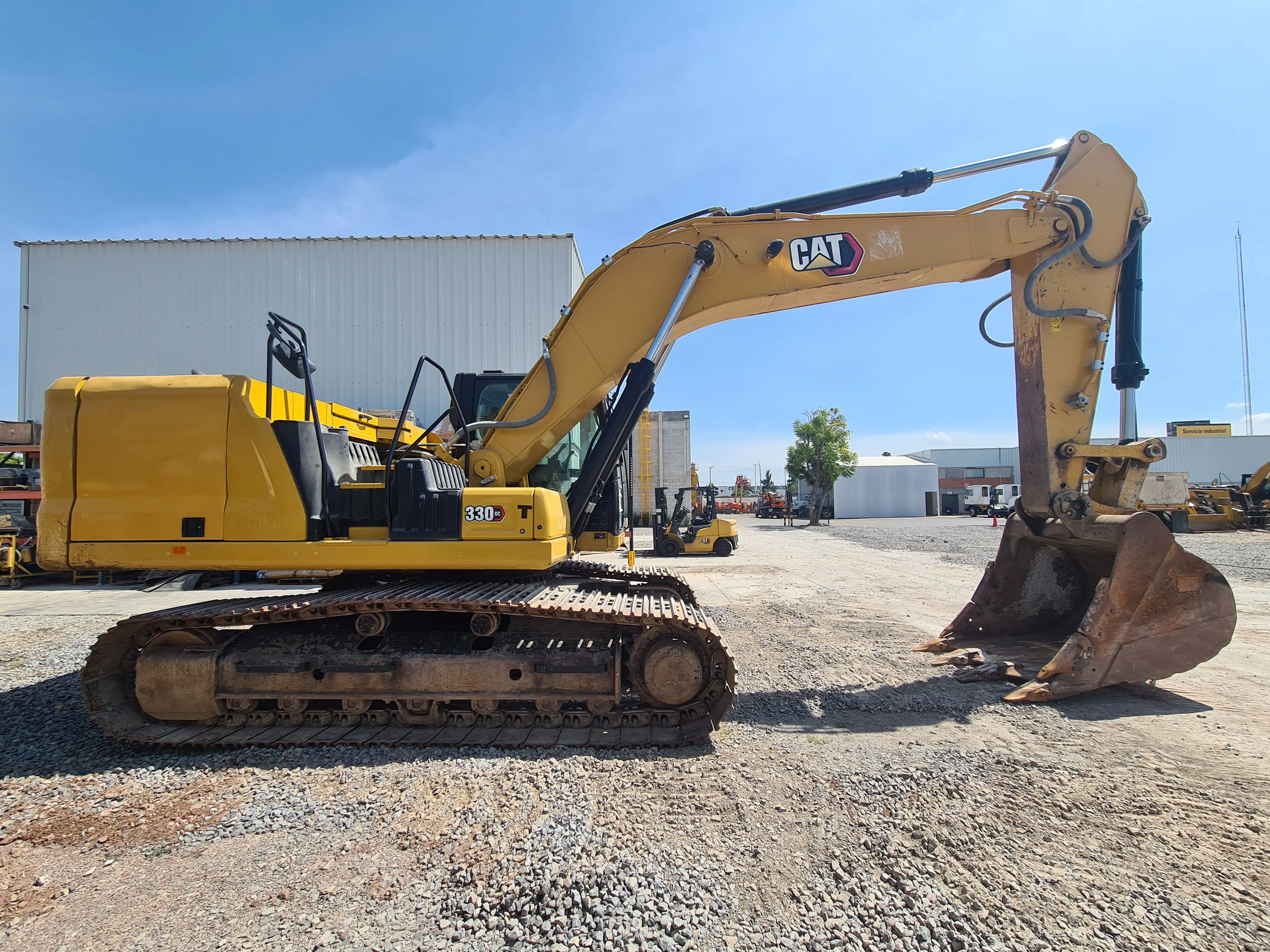 Excavadora usada cat