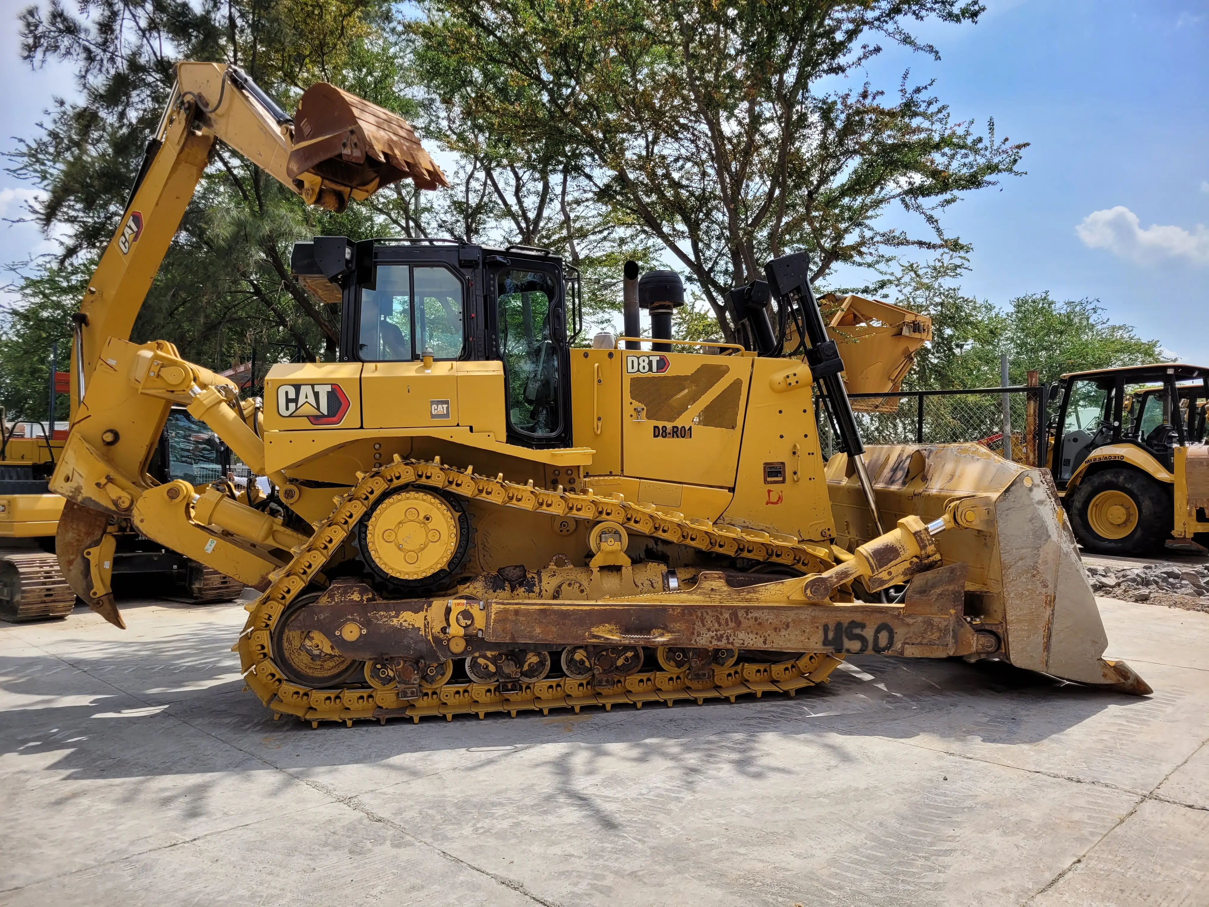 Bulldozer usado cat