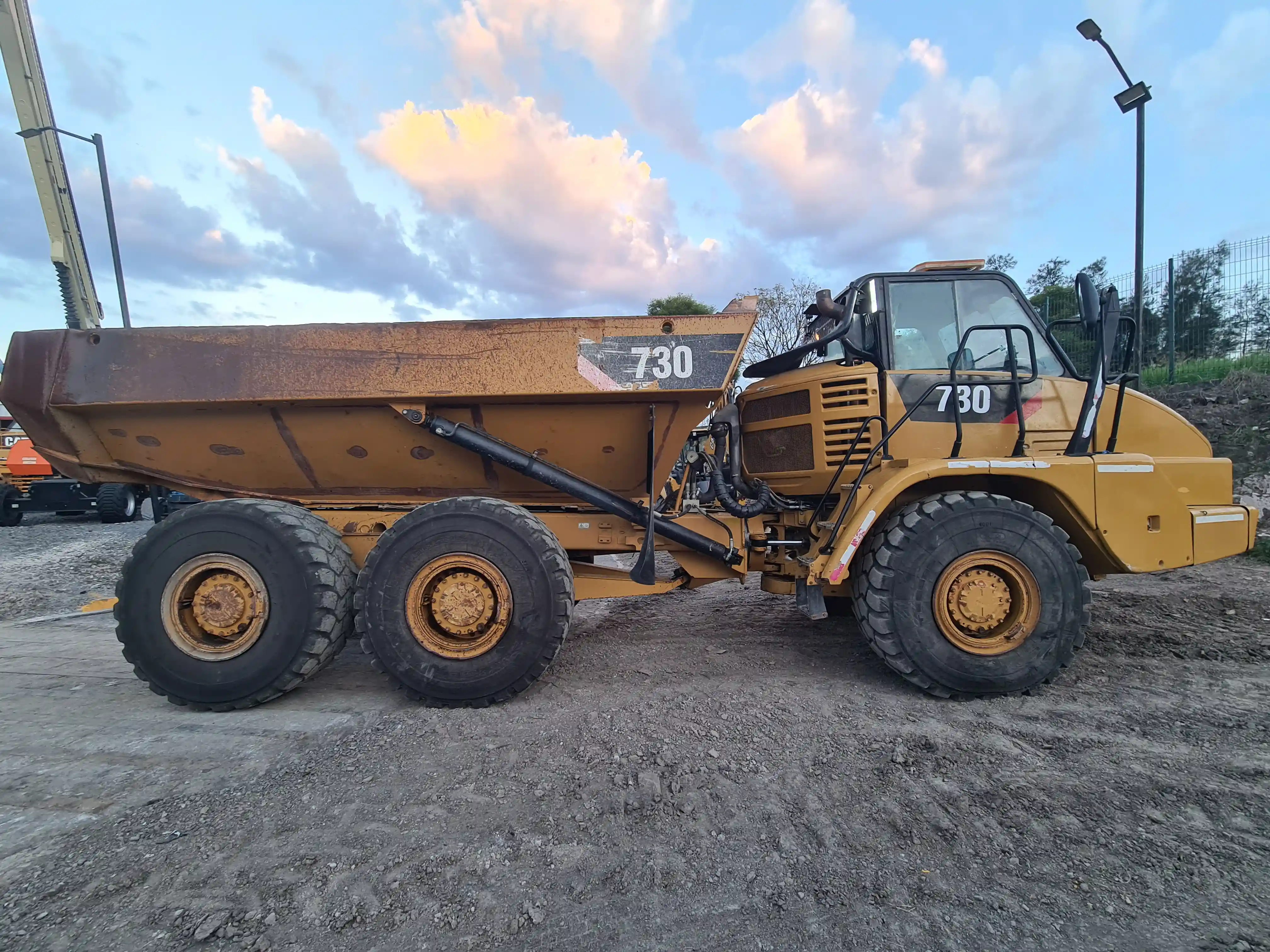 Camion articulado usado