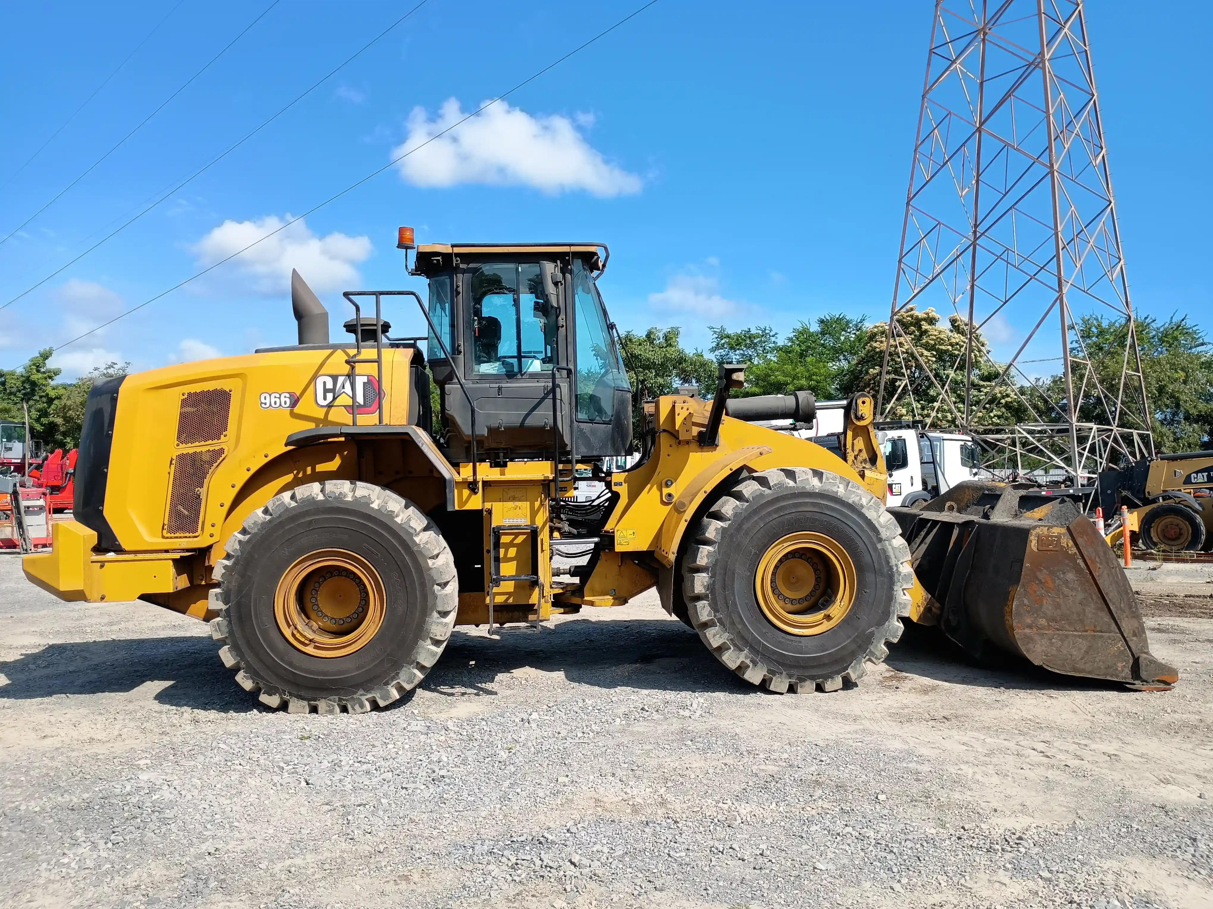 Cargador frontal usado