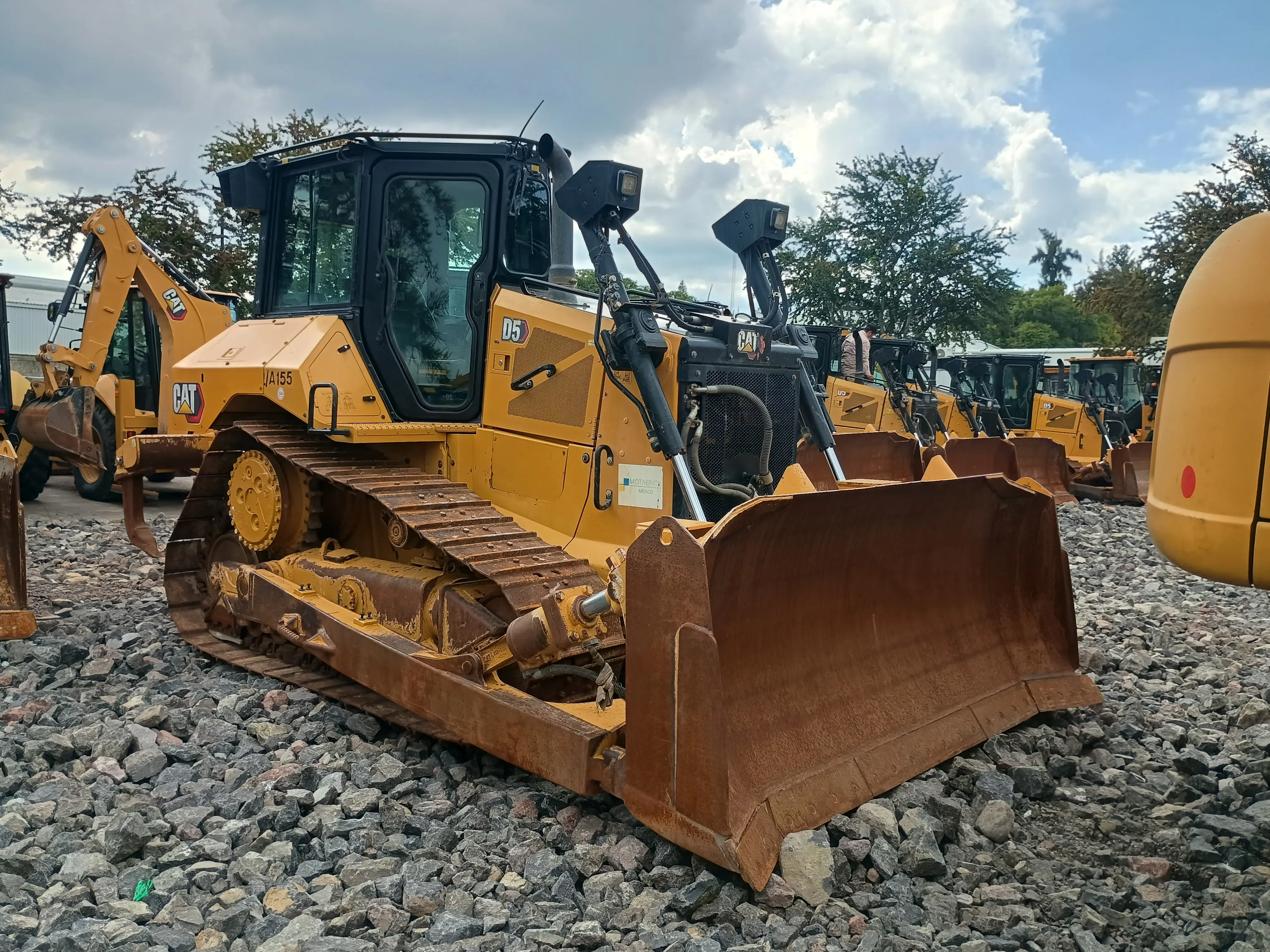 Bulldozer usado cat