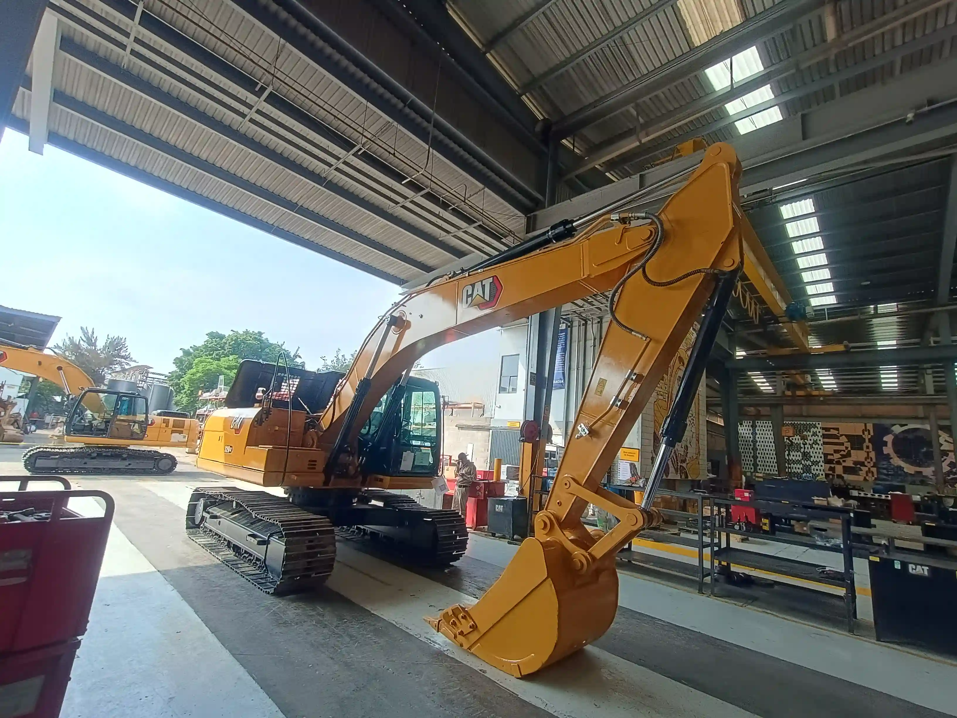 Excavadora usada cat