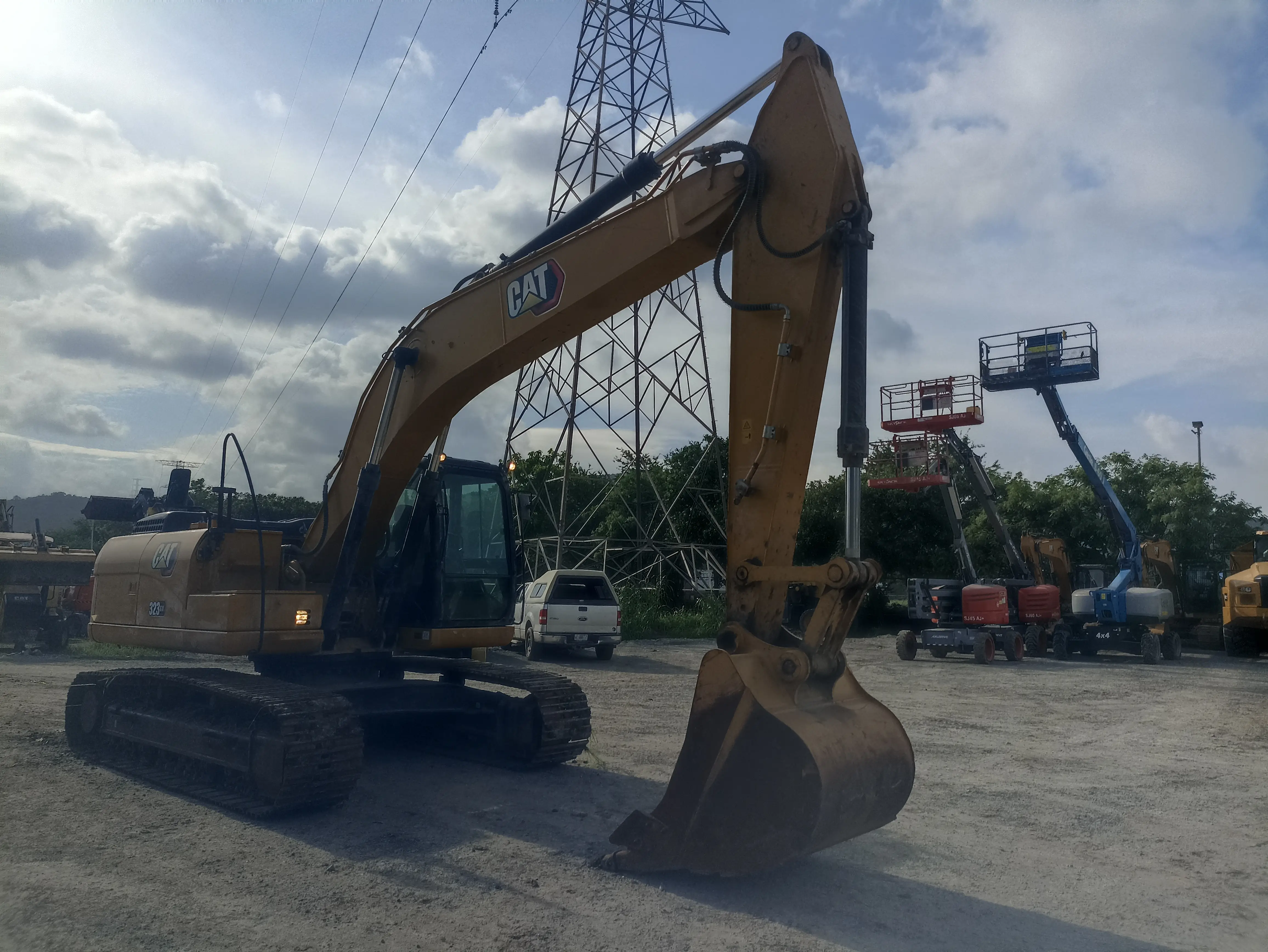 Excavadora usada cat