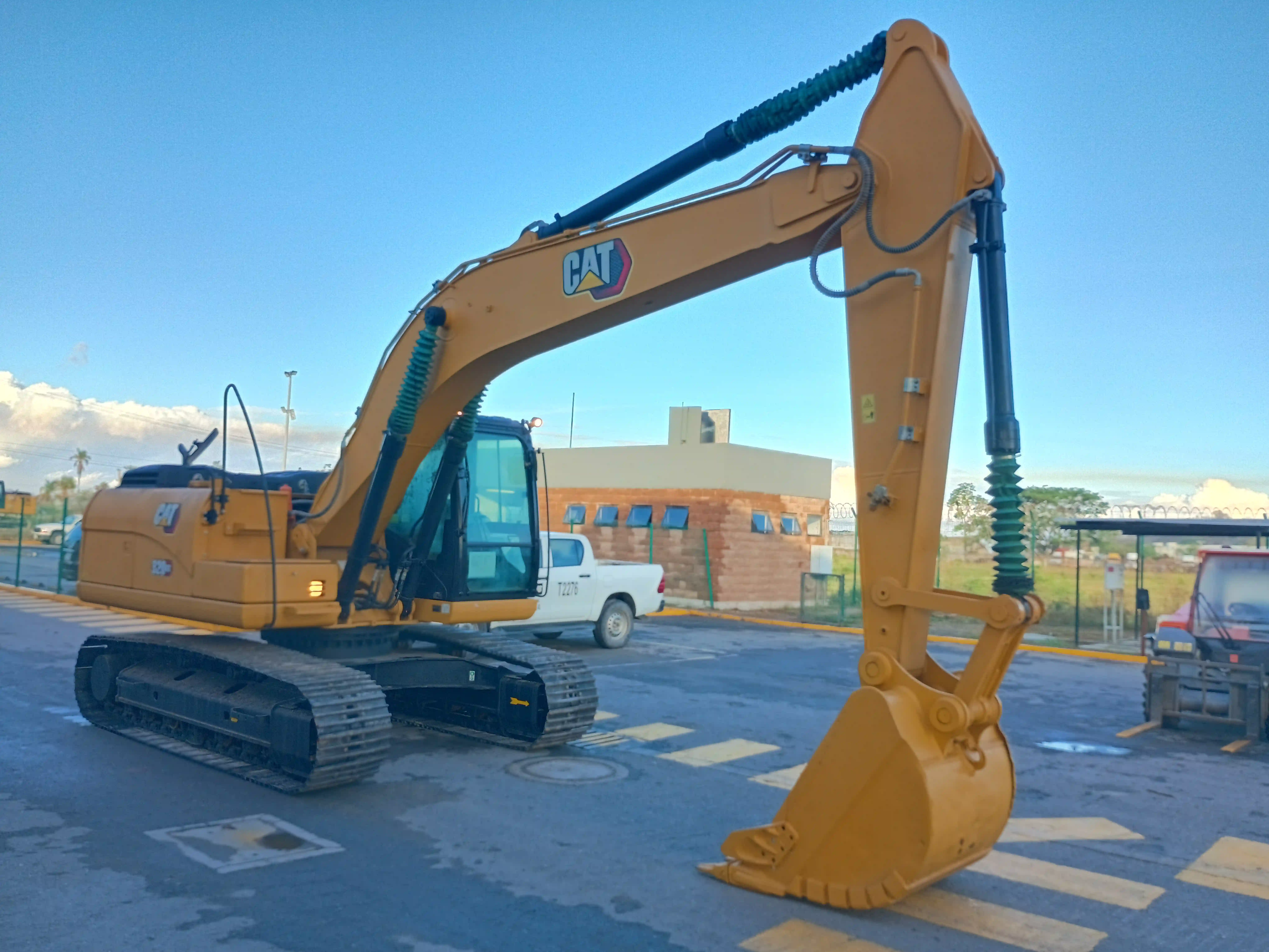 Excavadora usada cat
