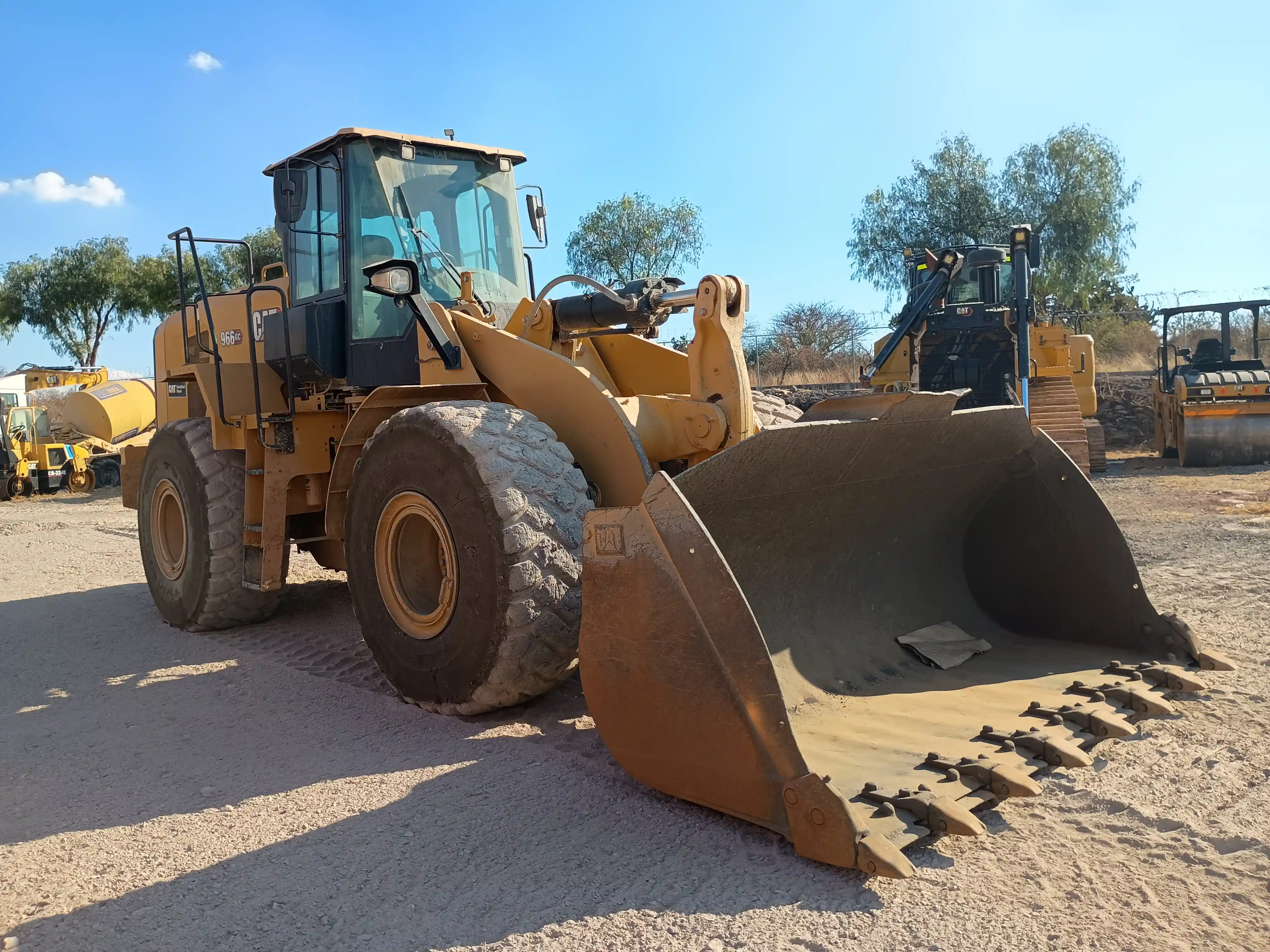 Cargador frontal usado