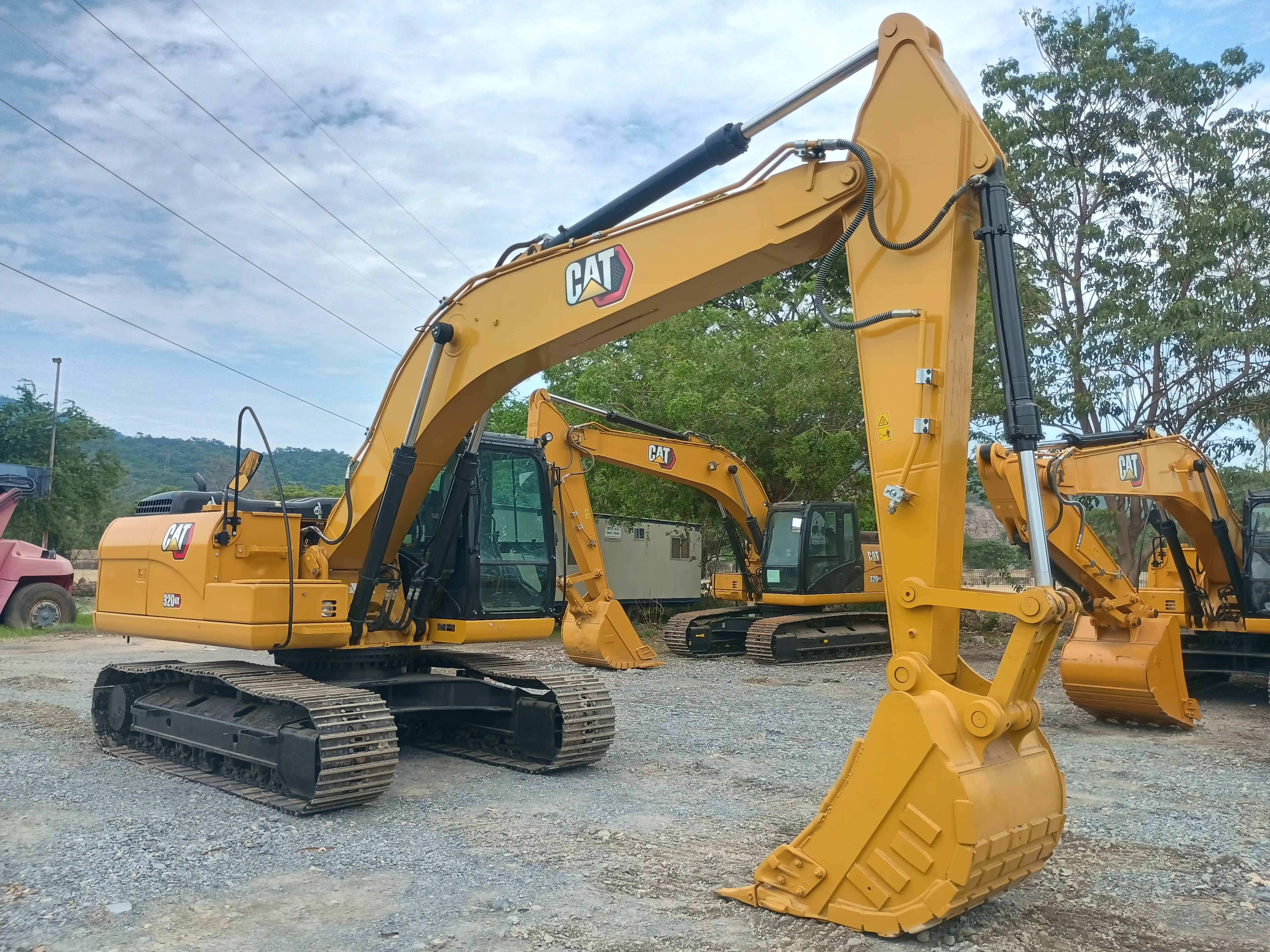 Excavadora usada cat