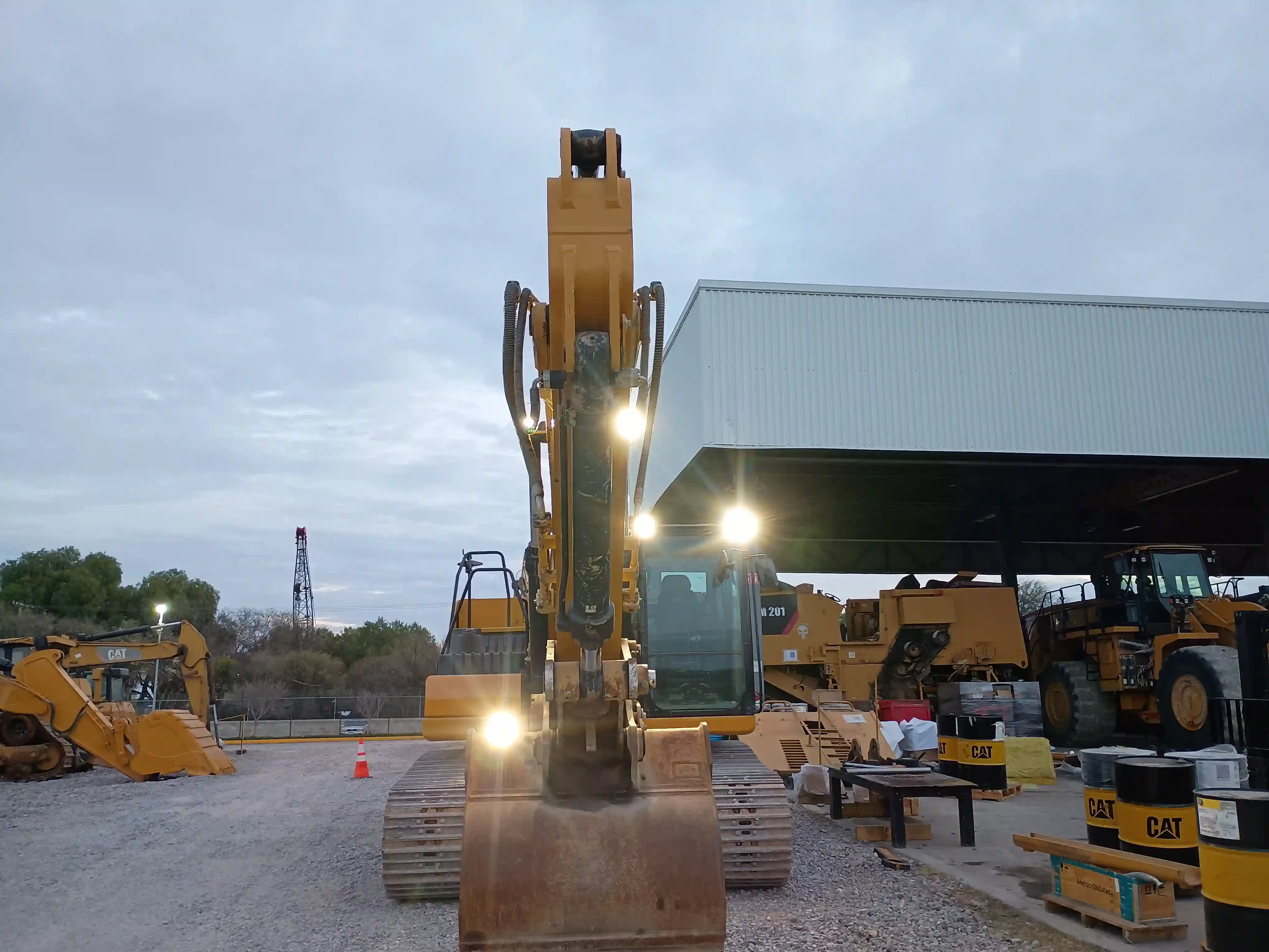 Excavadora usada cat