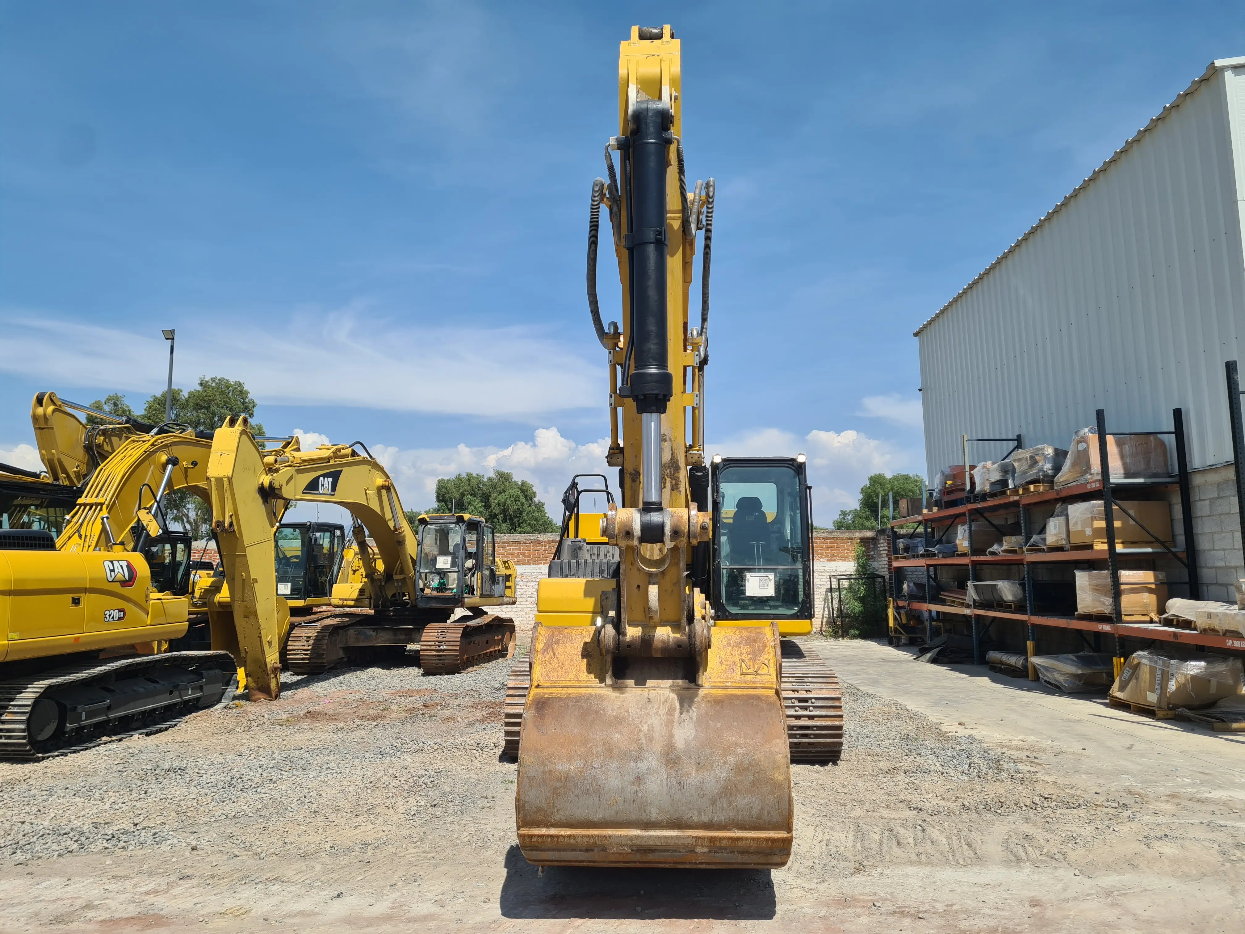 Excavadora usada cat