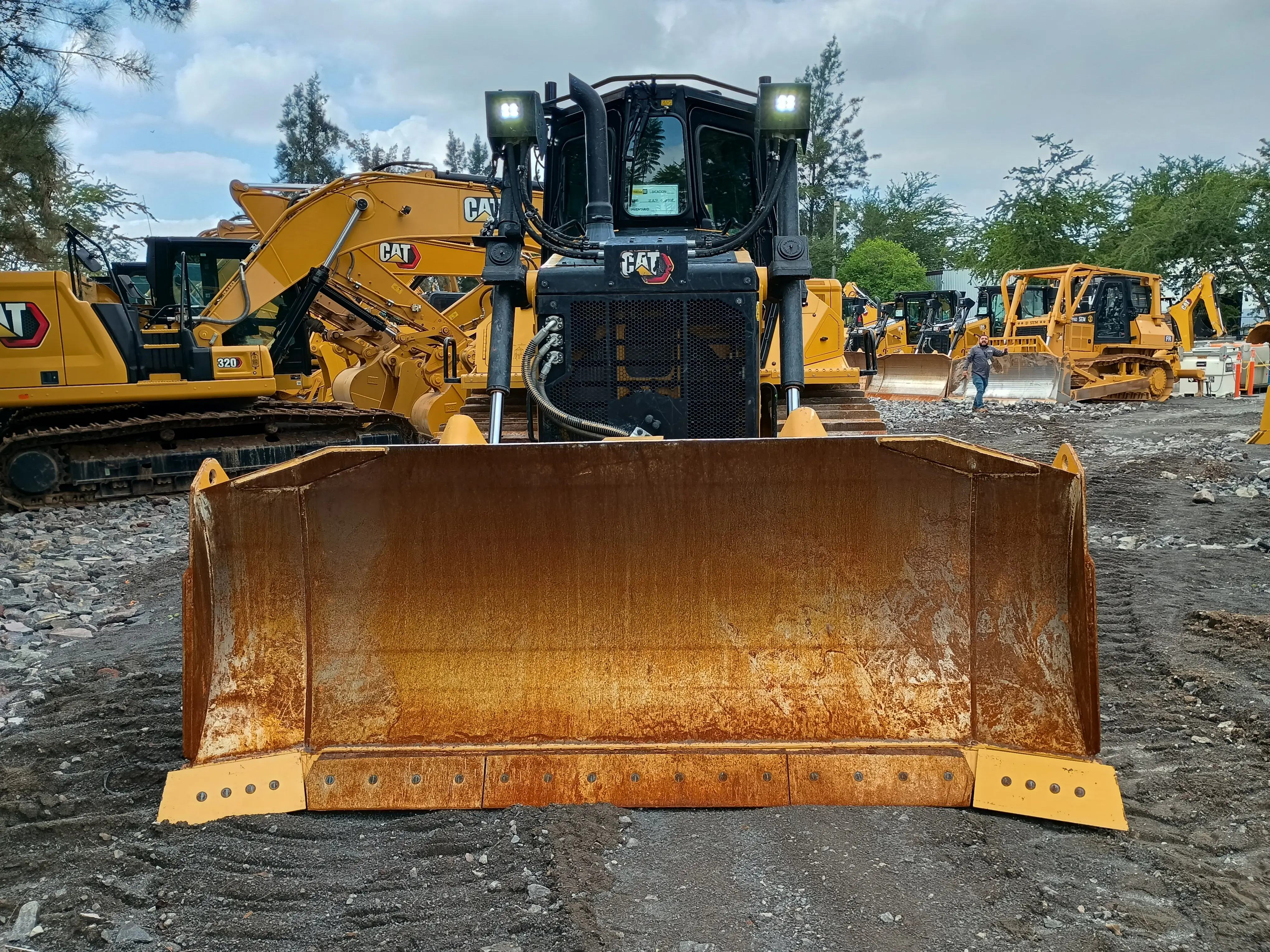 Bulldozer usado cat