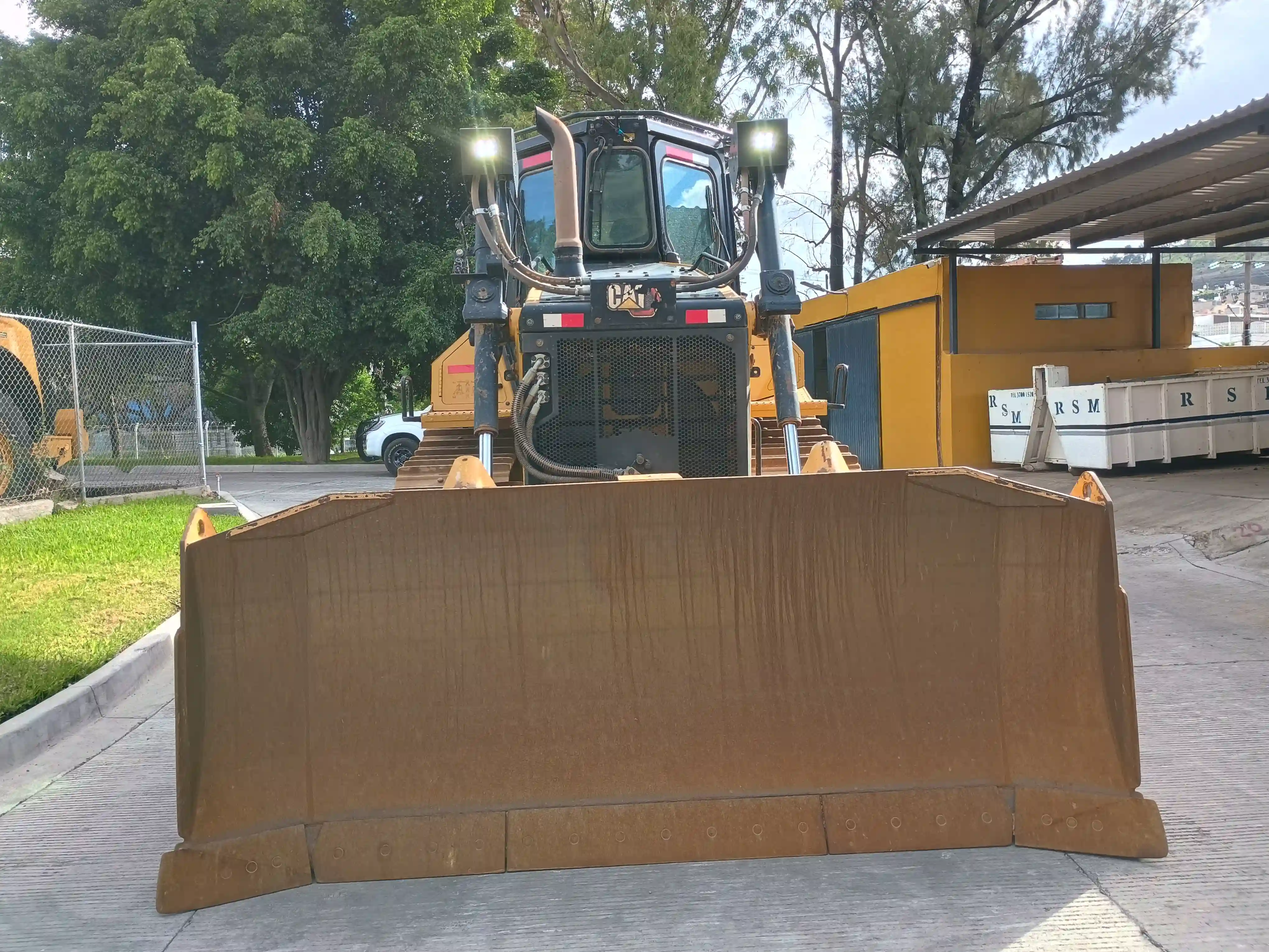 Bulldozer usado cat