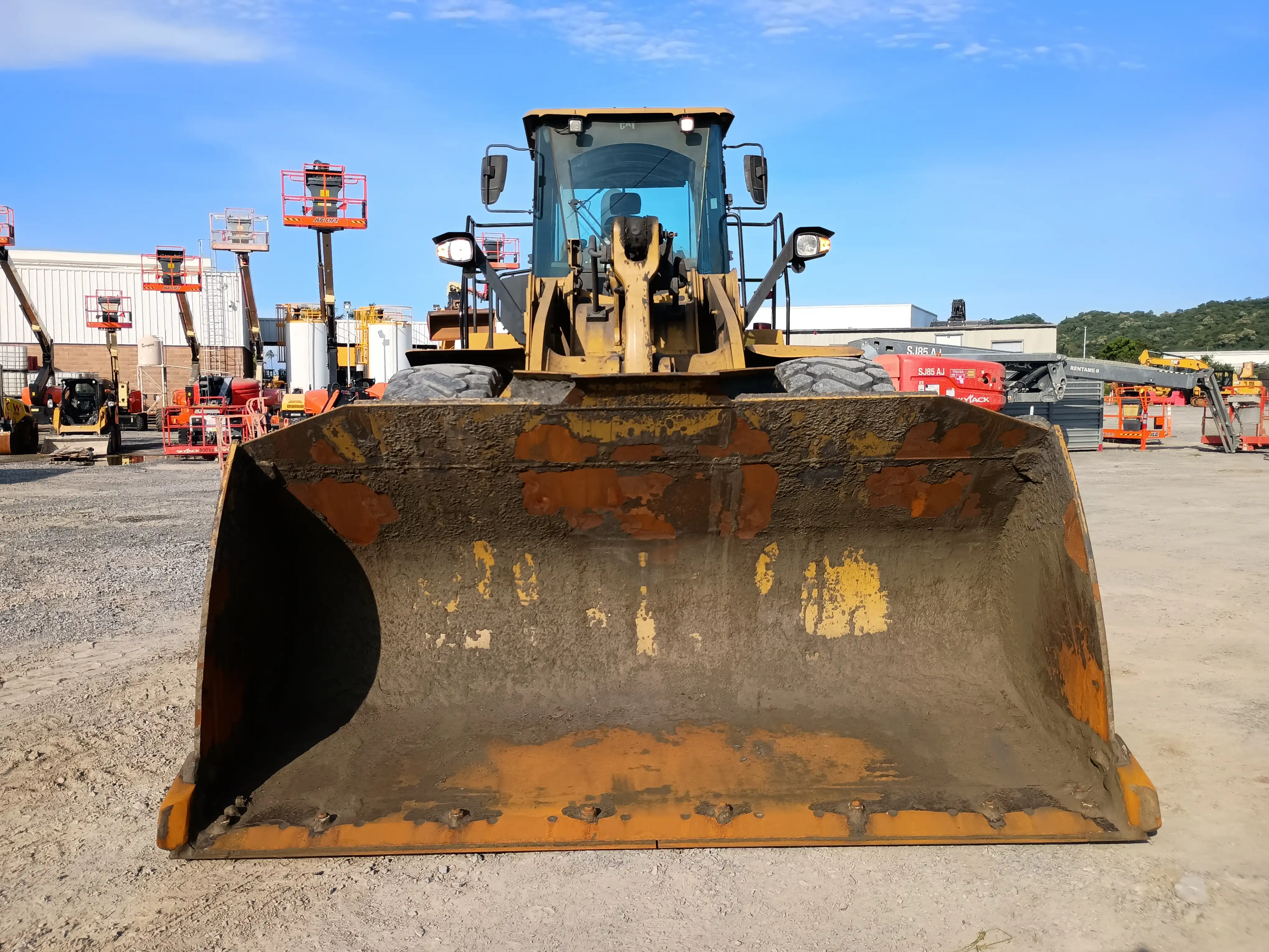 Cargador frontal usado